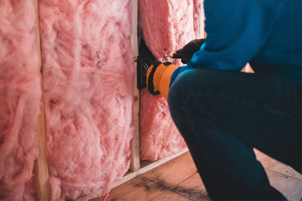 Installing insulation