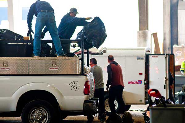 Unloading garbage from a truck at the transfer station