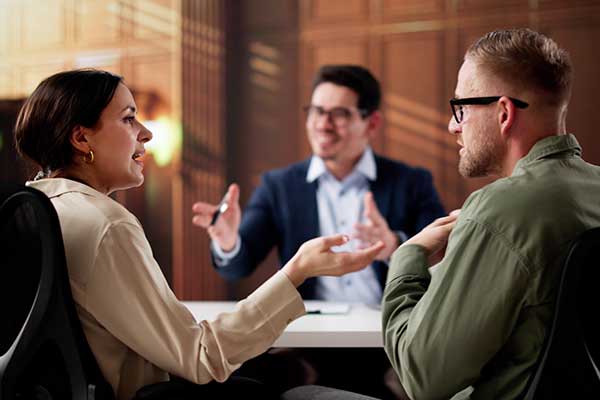 woman and man having a discussion