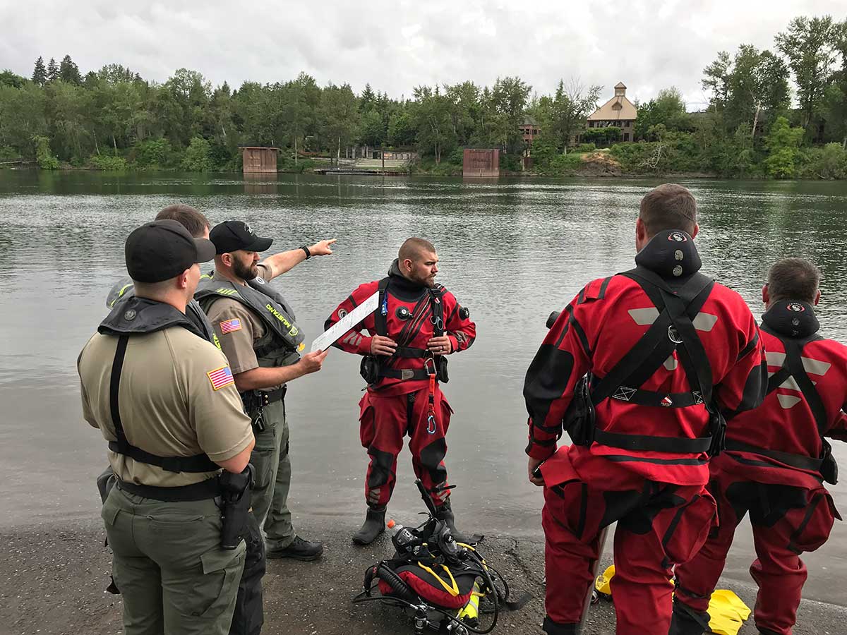 search and rescue team search and rescue team