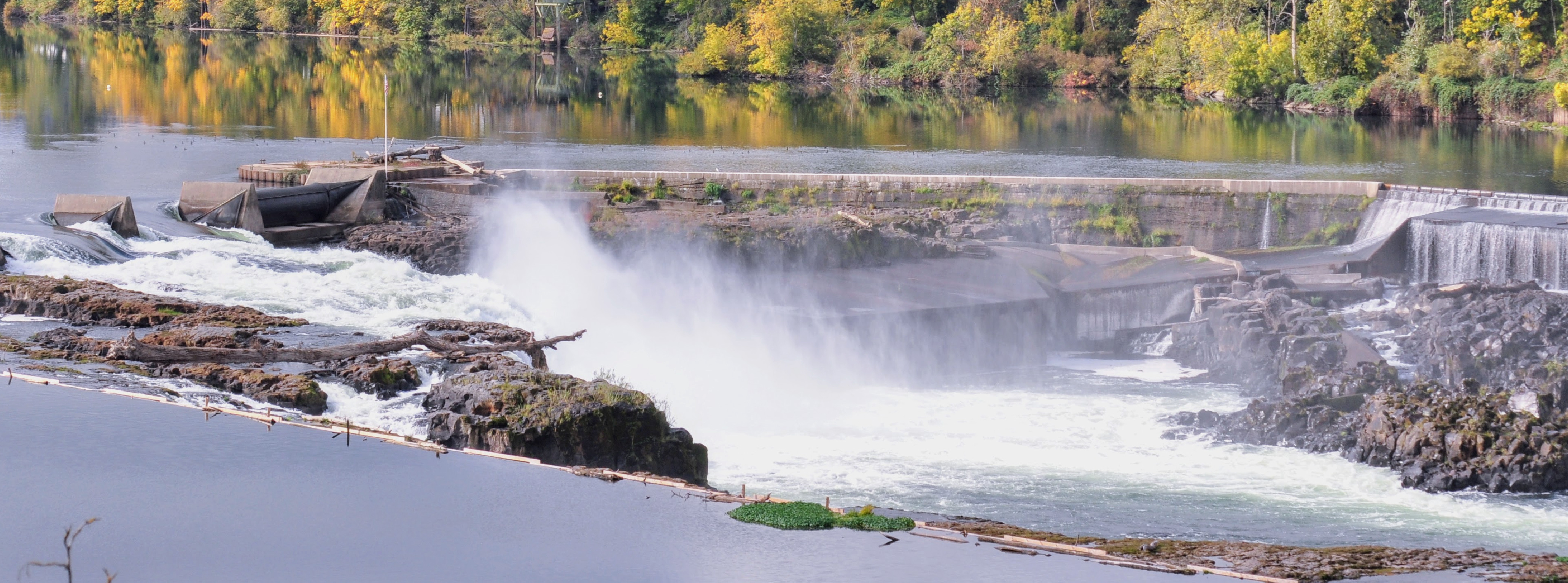 Willamette Falls on the Willamette river in Oregon City, Oregon.