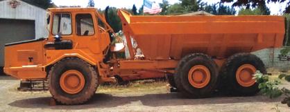Dump truck