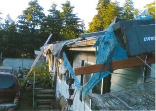 Roof of mobile home