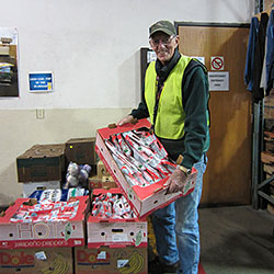 Man donating food