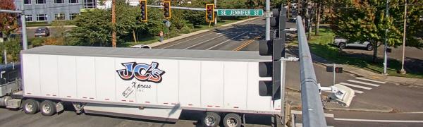 Photo of Jennifer Road/Evelyn Road intersection