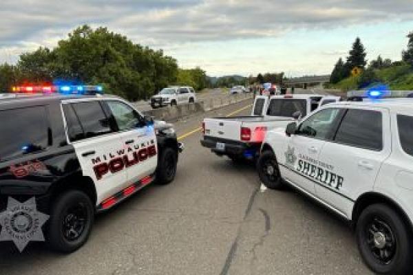 Milwaukie PD Car and Sheriff's Office car