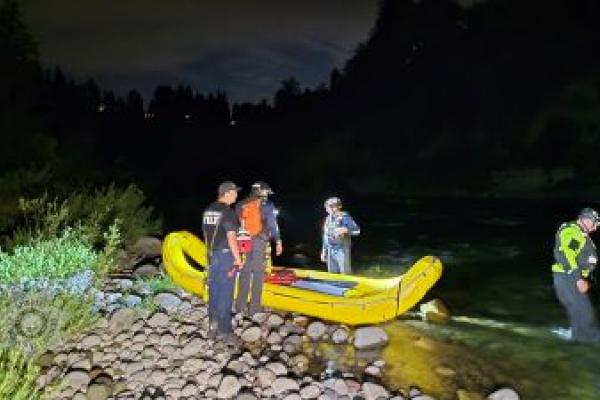 Clack Fire Rescue Boat