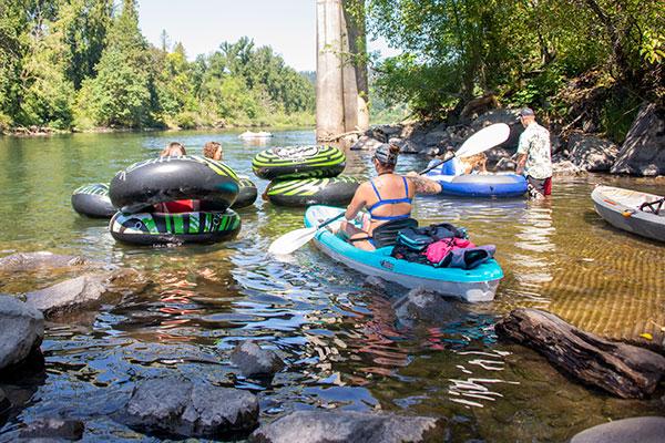 Park-goers gearing up to float down the river at Barton Park
